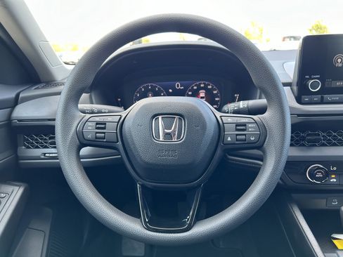 New 2025 Honda Accord LX image 13