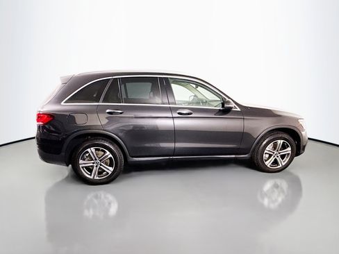 Used 2021 Mercedes-Benz GLC 300 image 11
