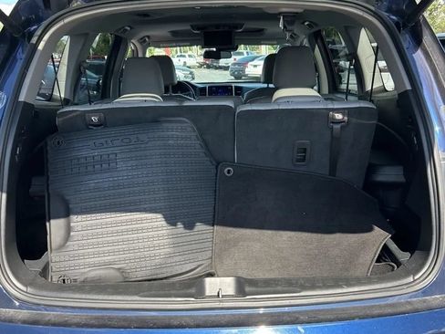 Used 2017 Honda Pilot Touring image 30