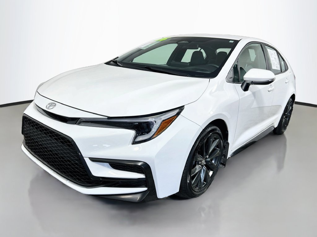 Used 2026 Toyota Corolla SE FWD image 7