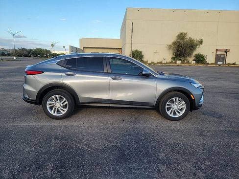 New 2026 Buick Envista Preferred image 4