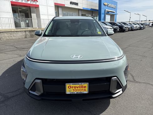 Used 2024 Hyundai Kona SEL FWD image 5