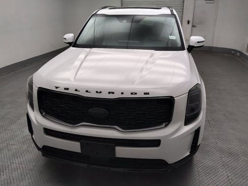 Used 2021 Kia Telluride EX w/ EX Premium Package AWD/4WD image 15