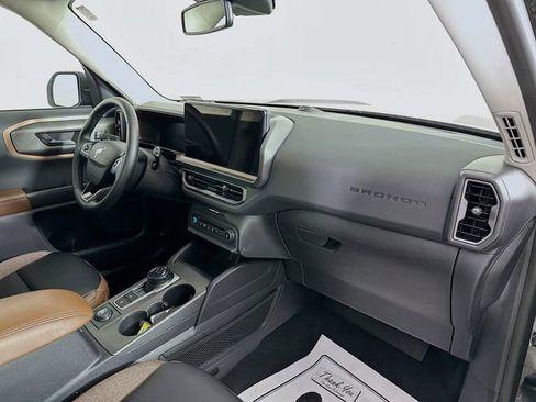 Used 2025 Ford Bronco Sport Outer Banks w/ Outer Banks Tech Package+ image 35