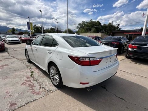 Used 2014 Lexus ES 350 w/ Luxury Package FWD image 5
