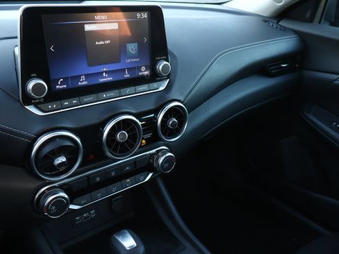 Used 2023 Nissan Sentra SV image 17