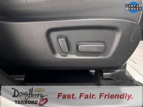 Used 2018 Toyota Highlander XLE image 46