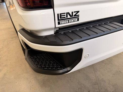 Used 2024 GMC Sierra 2500 Denali w/ Denali Reserve Package image 13