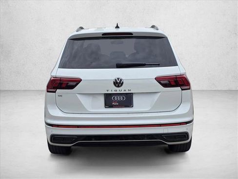 Used 2023 Volkswagen Tiguan SE R-Line image 6
