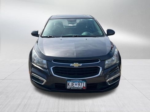 Used 2015 Chevrolet Cruze LT w/ Sun And Sound Package image 4