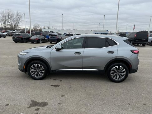 Used 2025 Buick Envision Preferred image 2