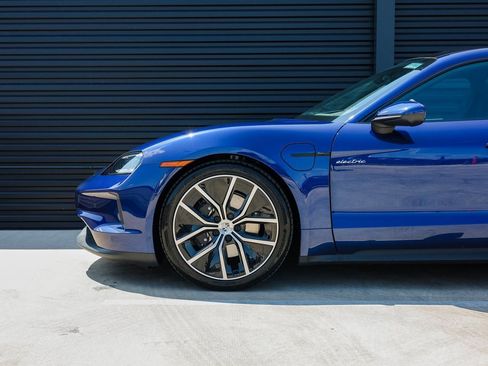New 2025 Porsche Taycan AWD/4WD image 11
