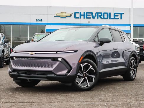 New 2026 Chevrolet Equinox EV LT image 1