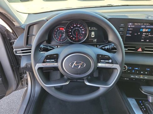 Certified 2023 Hyundai Elantra SEL image 23