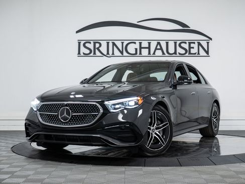 New 2026 Mercedes-Benz E 450 4MATIC Sedan image 26