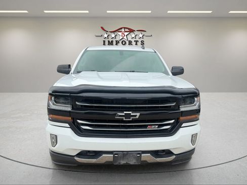 Used 2017 Chevrolet Silverado 1500 LT w/ Redline Edition AWD/4WD image 8
