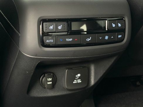 Used 2024 Hyundai Palisade Calligraphy image 8