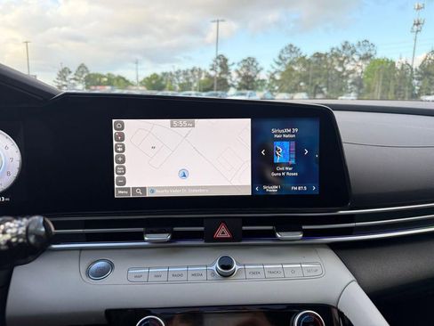 New 2026 Hyundai Elantra Limited FWD image 58