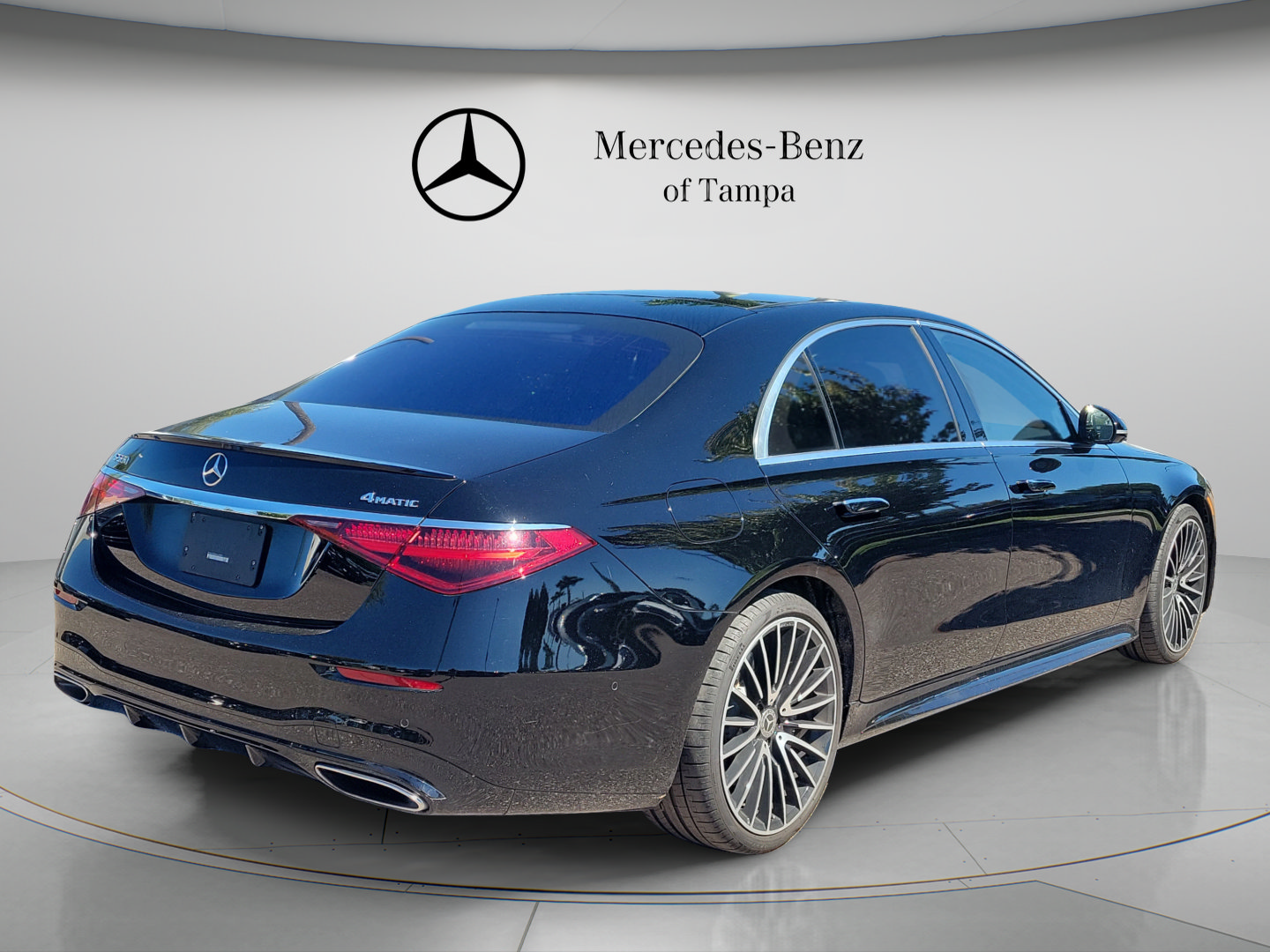 Certified 2022 Mercedes-Benz S 580 4MATIC Sedan image 3
