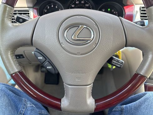 Used 2004 Lexus ES 330 FWD image 36