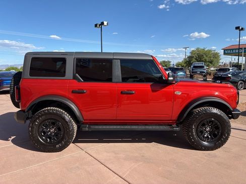 Used 2024 Ford Bronco Wildtrak AWD/4WD image 10