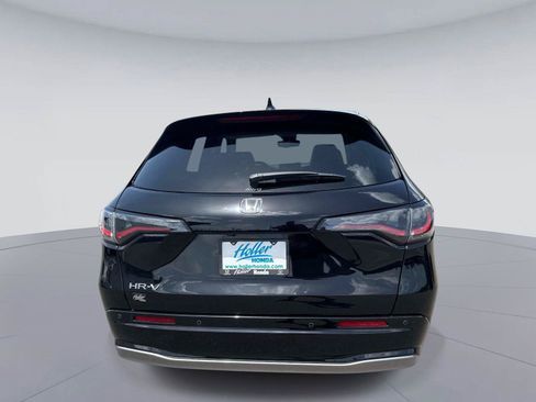 Certified 2026 Honda HR-V EX-L image 5