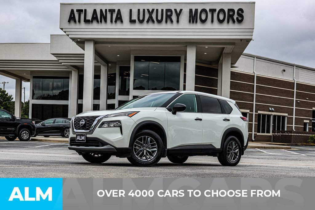 Used 2023 Nissan Rogue S FWD image 2