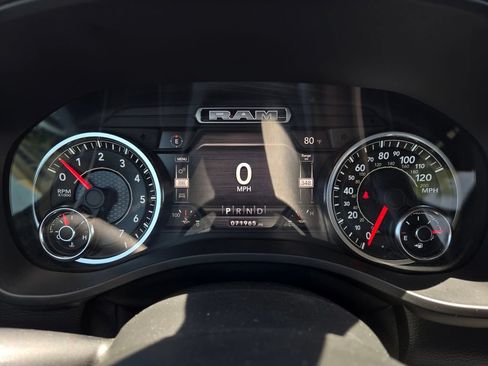 Used 2020 RAM 1500 Laramie AWD/4WD image 20