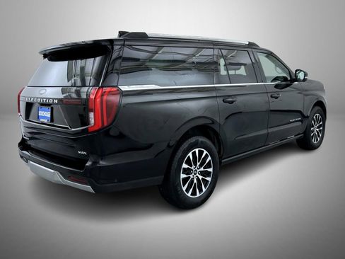 Used 2025 Ford Expedition Max Platinum AWD/4WD image 5
