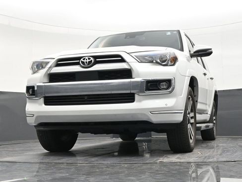 Used 2024 Toyota 4Runner Limited image 27