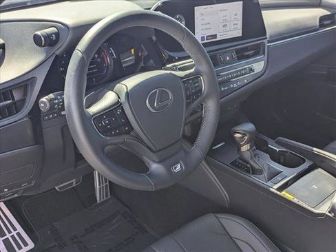 Used 2023 Lexus ES 350 F Sport w/ Accessory Package (Z2) image 9