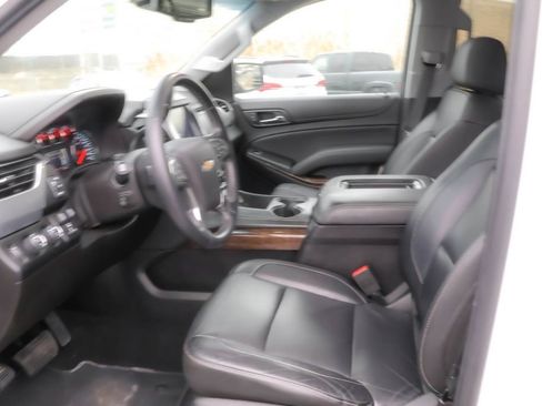 Used 2018 Chevrolet Tahoe LT w/ LT Signature Package image 6
