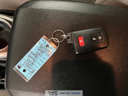 Used 2023 Toyota Tacoma SR5 w/ Technology Package image 47