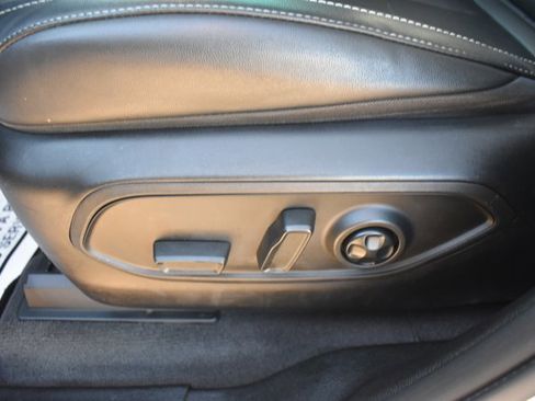 Used 2021 Jeep Grand Cherokee L Limited image 15