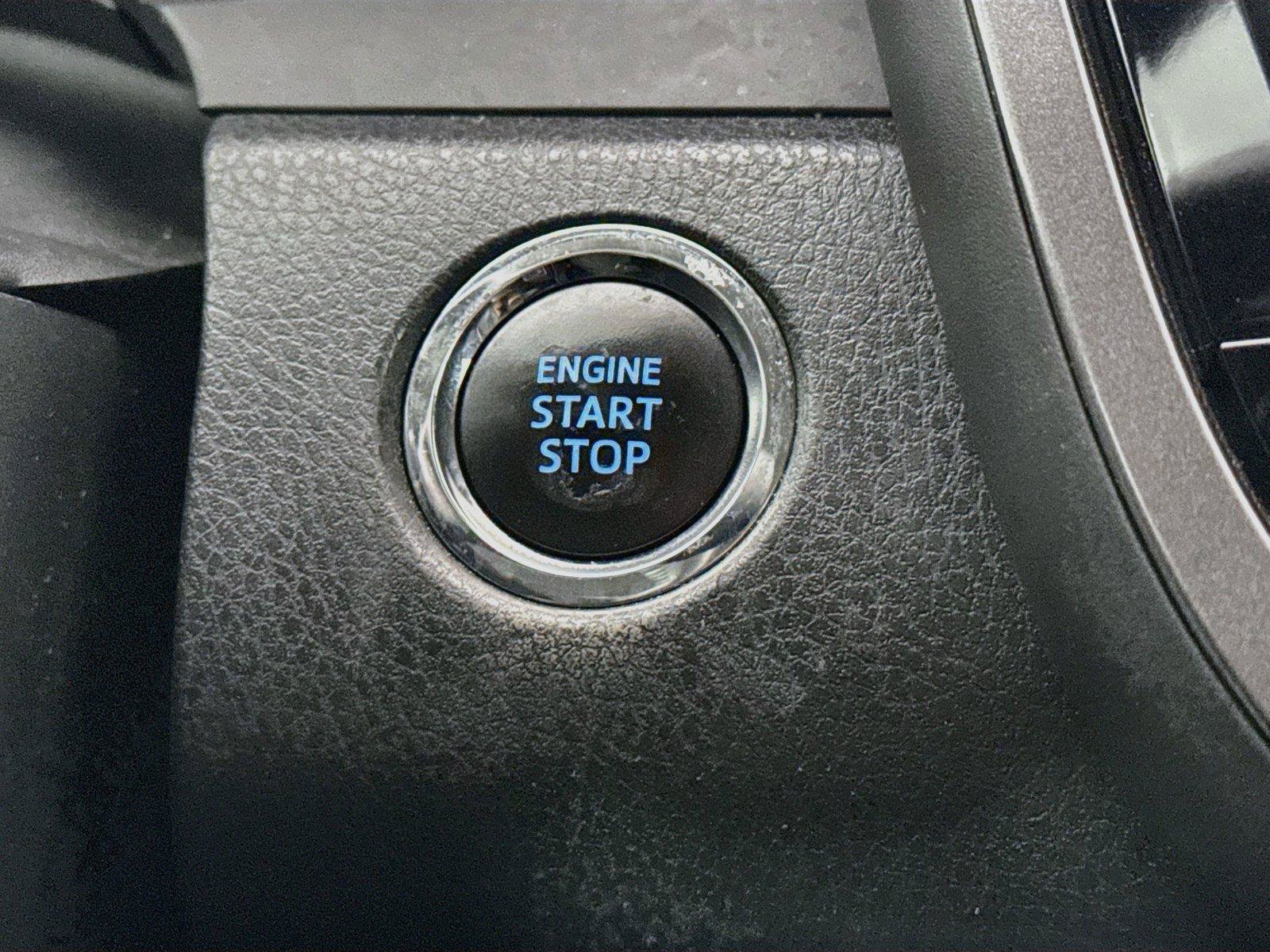 Used 2019 Toyota Camry SE w/ Convenience Package FWD image 20