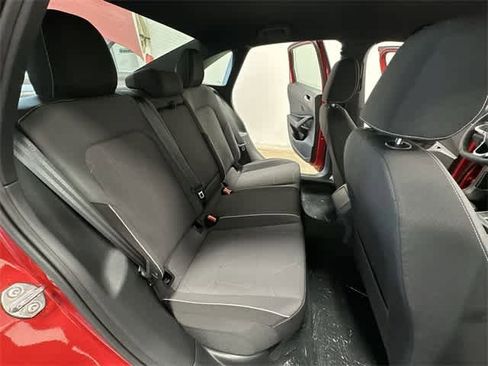 Certified 2025 Volkswagen Jetta Sport image 21