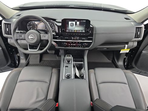 New 2025 Nissan Pathfinder SL w/ Cargo Package image 9