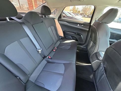 Used 2023 Kia K5 LXS image 18