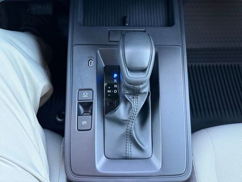 New 2026 Toyota Corolla Cross L image 19