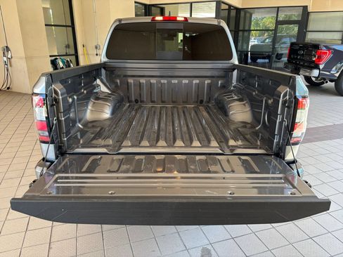 Used 2026 Nissan Frontier PRO-4X AWD/4WD image 26