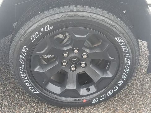 New 2026 RAM 1500 Big Horn AWD/4WD image 16