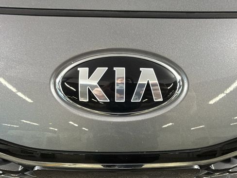 Used 2022 Kia Sportage EX w/ EX Technology Package AWD/4WD image 9