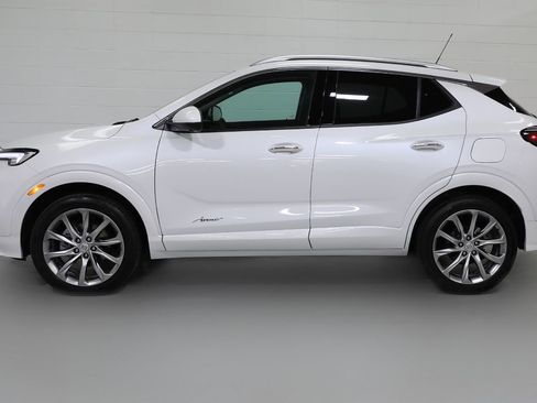 Used 2025 Buick Encore GX Avenir w/ Avenir Technology Package AWD/4WD image 17