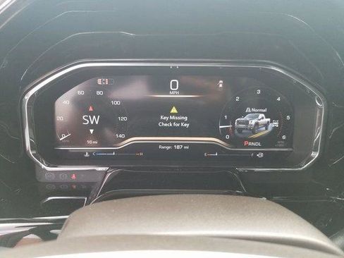 New 2025 GMC Sierra 2500 SLT w/ SLT Premium Package image 16