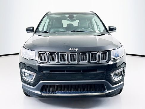 Used 2017 Jeep Compass Limited w/ Navigation Group image 2