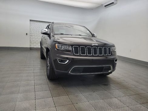 Used 2017 Jeep Grand Cherokee Limited image 14