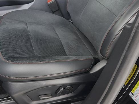 Used 2025 Ford Explorer ST w/ Sun And Sound Package image 22