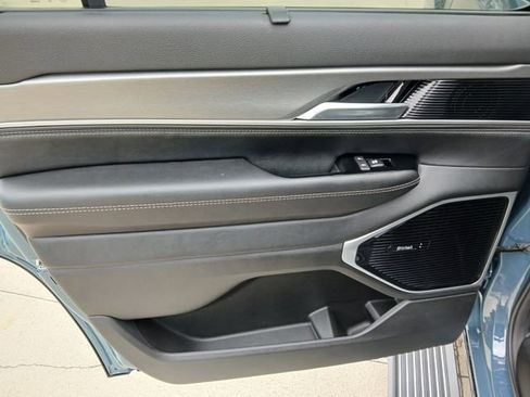 New 2026 Jeep Grand Wagoneer Limited AWD/4WD image 19