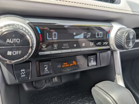 Used 2025 Toyota RAV4 XLE w/ Convenience Package AWD/4WD image 24
