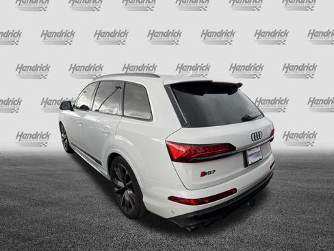 Used 2023 Audi SQ7 Prestige image 9